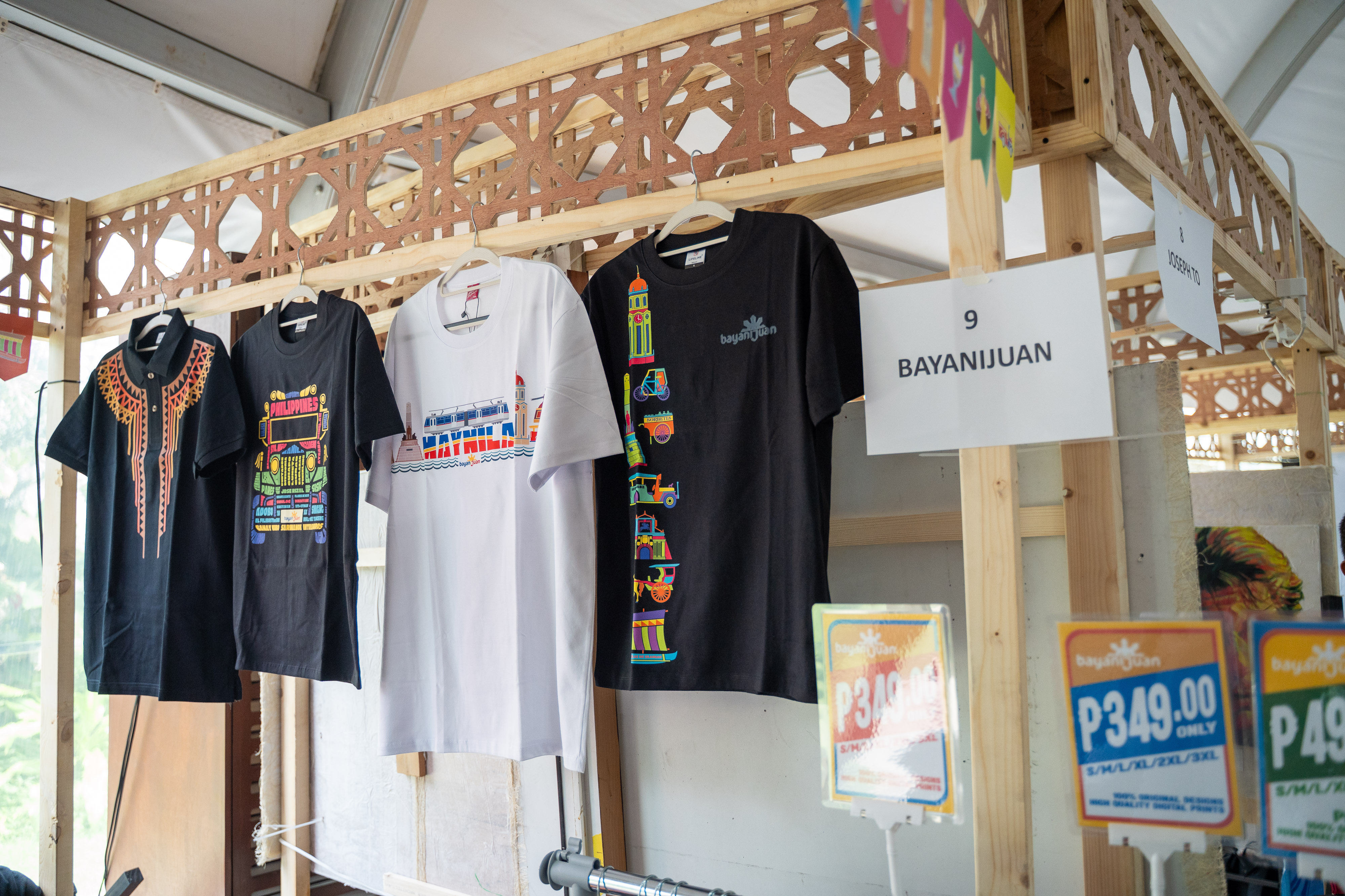 Solihiya booth with exhibitor merchandise